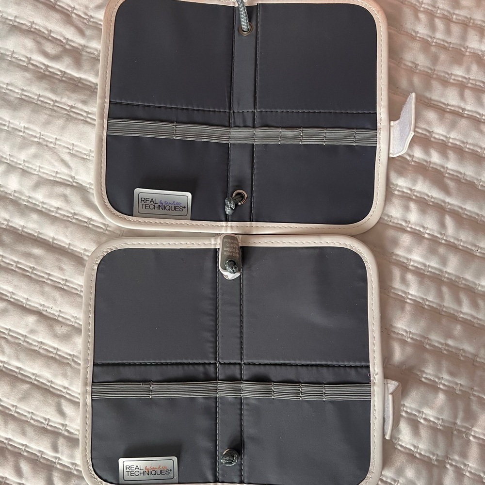 BRUSH Cases - Picture 2 of 4